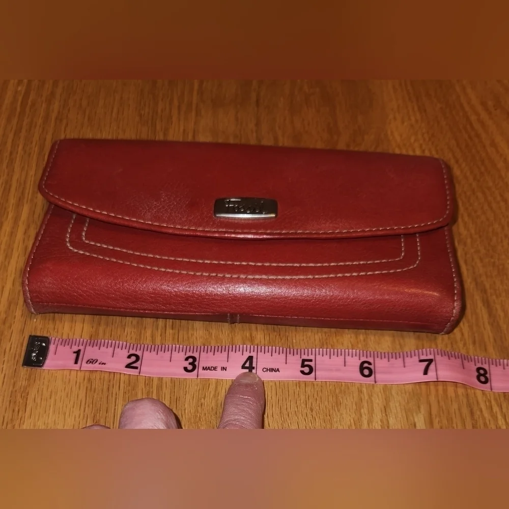 FOSSIL Red Leather Wallet  SAVE 15%! EUC